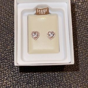 14K heart earrings